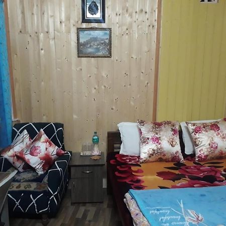 Smriya Homestay Darjeeling  Eksteriør billede